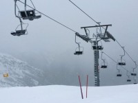 Jak wybrać ubezpieczenie narciarskie
